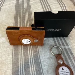 Men’s AirTag Wallet and Keychain from Normest